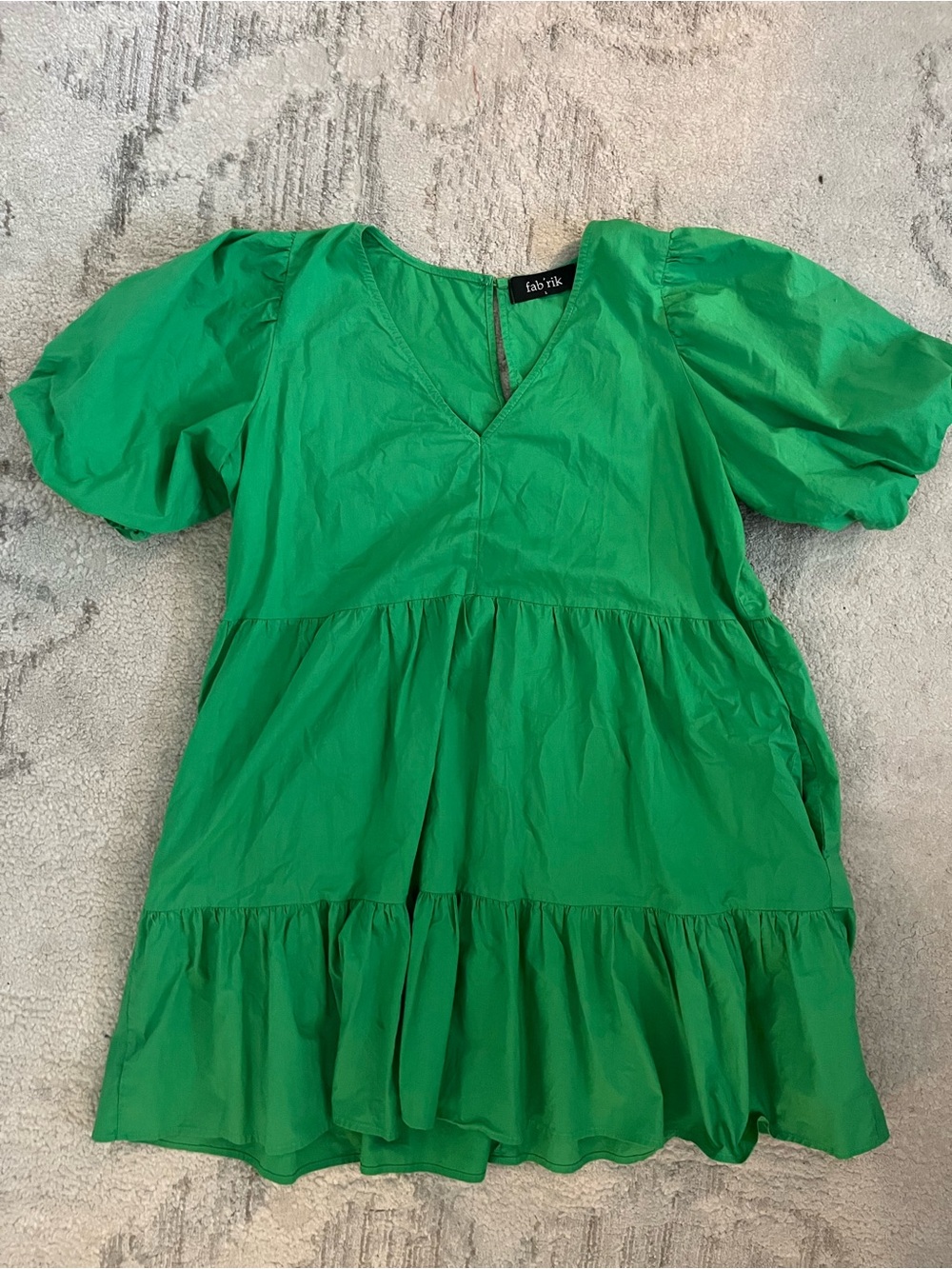 fab'rik Emerald V-Neck Puff Sleeve Dress